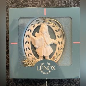 Vintage LENOX- Porcelain Christmas Caroler Ornament With Box. Made in USA
